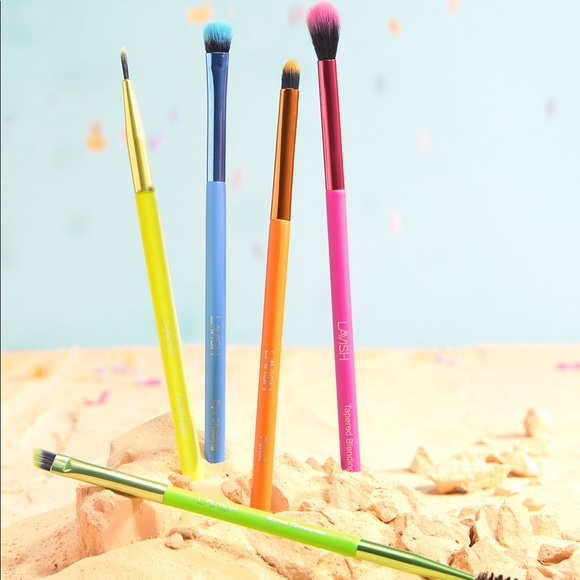 🌟HOST PICK🌟🌸LAVISH 5 Piece Neon Eye Brush Set🌸 - Picture 6 of 6